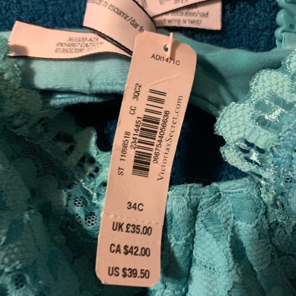 Victoria's Secret Body By Victoria Bra 34C - Picture 2 of 7